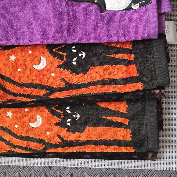 CELEBRATE TOGETHER HALLOWEEN HAND TOWEL BUNDLE OF 4 - Picture 2 of 7